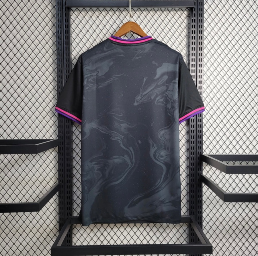 65DEFBC8-9FED-409D-9DC0-D0852D76AAC1.jpg Maillot PSG 2023/24 Concept