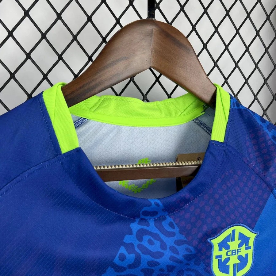 65b1aed2.jpg Maillot Brésil Féminin Extérieur 2025