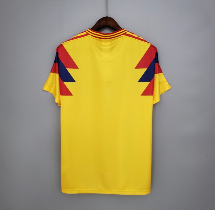 6FADD622-A1D3-432B-9A7C-E46D20AE2079.jpg Maillot Colombie Domicile 1990