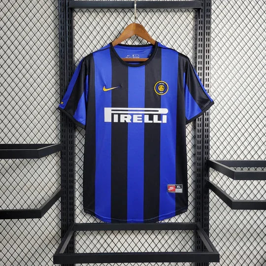 82975023_540x_256f4bf1-99aa-4992-8fc3-26be825607ea.jpg Maillot Inter Milan Rétro 1999-2000