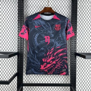 8d9b3241a92f370dd72e052c0224f8ca_ab5089e0-72aa-430e-b2ae-4b496f0631ad.jpg Maillot Barcelone 24/25 Dragon Édition Spéciale