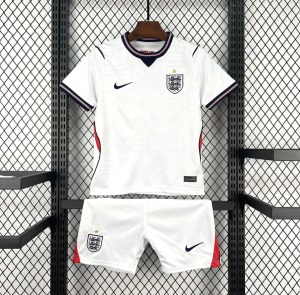 98B54CAD-89C4-4257-8A8C-CAEE8826696B.jpg Maillot Enfant Angleterre Domicile 2026