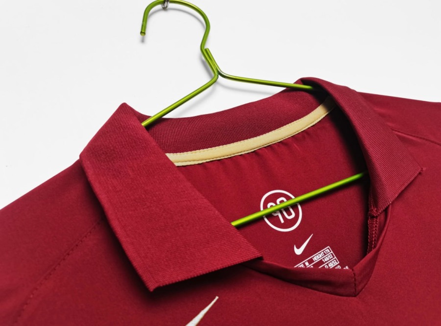 9E10B447-5CA4-4AF2-8926-19CE07E9E287.jpg Maillot Arsenal 2005/06 Domicile Manches Longues