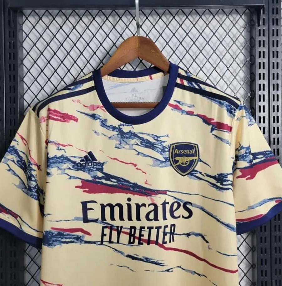 A87139BB-C149-4024-A37E-AFE326139D4B.jpg Maillot Arsenal 2023/24 Concept