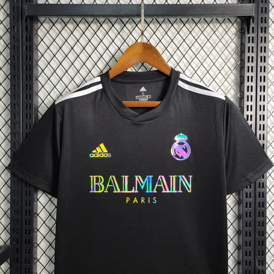 AB7AB126E6A92A4A99C3A8F13E6F6120_540x_55ddd3b7-4649-4fea-8247-c5c777dece1a.jpg Maillot Real Madrid 2023-2024 Noir Balmain