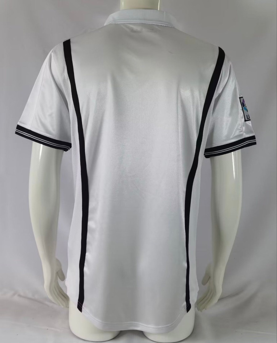 AD7F5178-F6AF-45E3-8936-EA3090D44FD6.jpg Maillot Valence CF 2000/01 Domicile