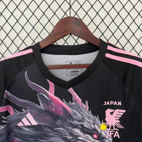 Maillot Japon 2023-2024 édition spéciale dragon