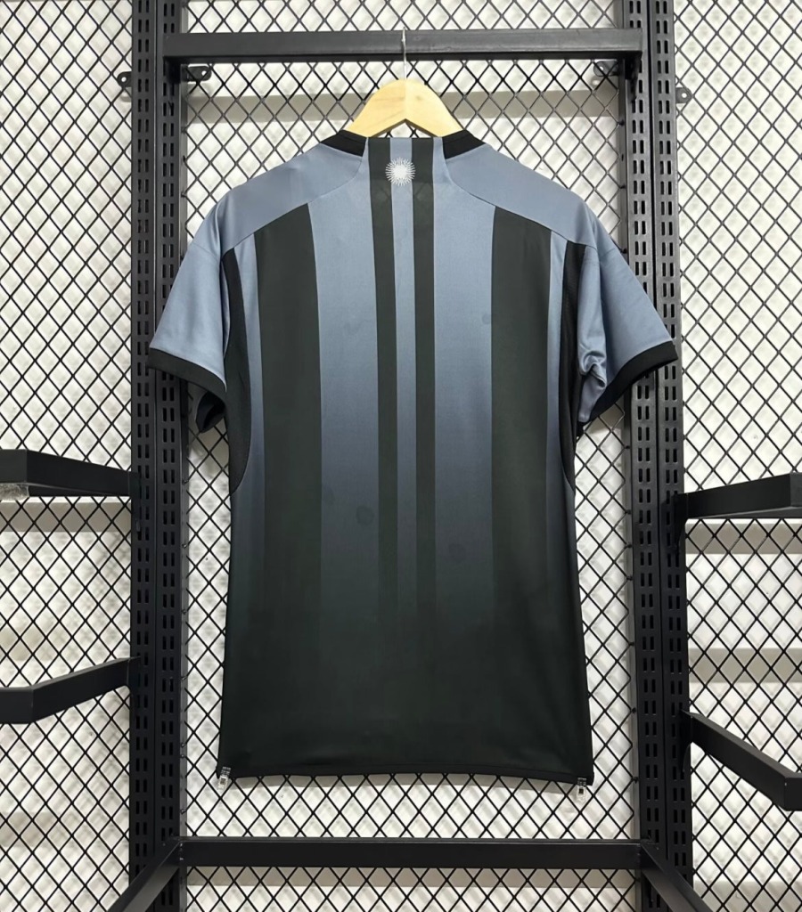 BA82F4AA-3681-46A9-89F1-EF397A85B0FB.jpg Maillot Argentine Concept 2024