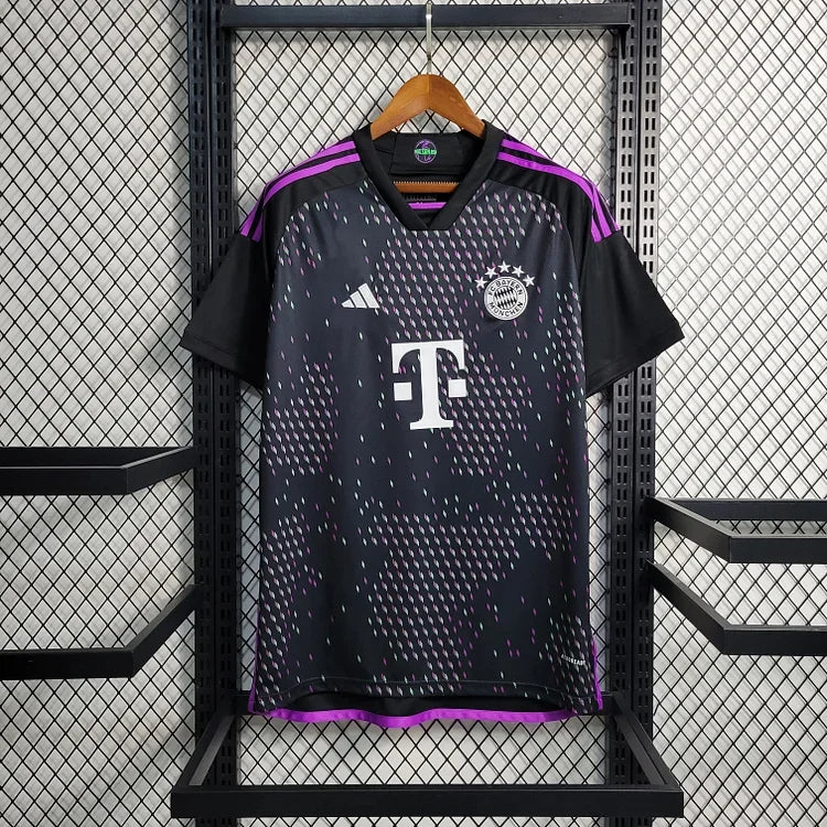 BE0386E0-C93A-4913-99D4-CE660C0E8B8A.jpg Maillot Bayern Munich 2023-2024 Édition Player