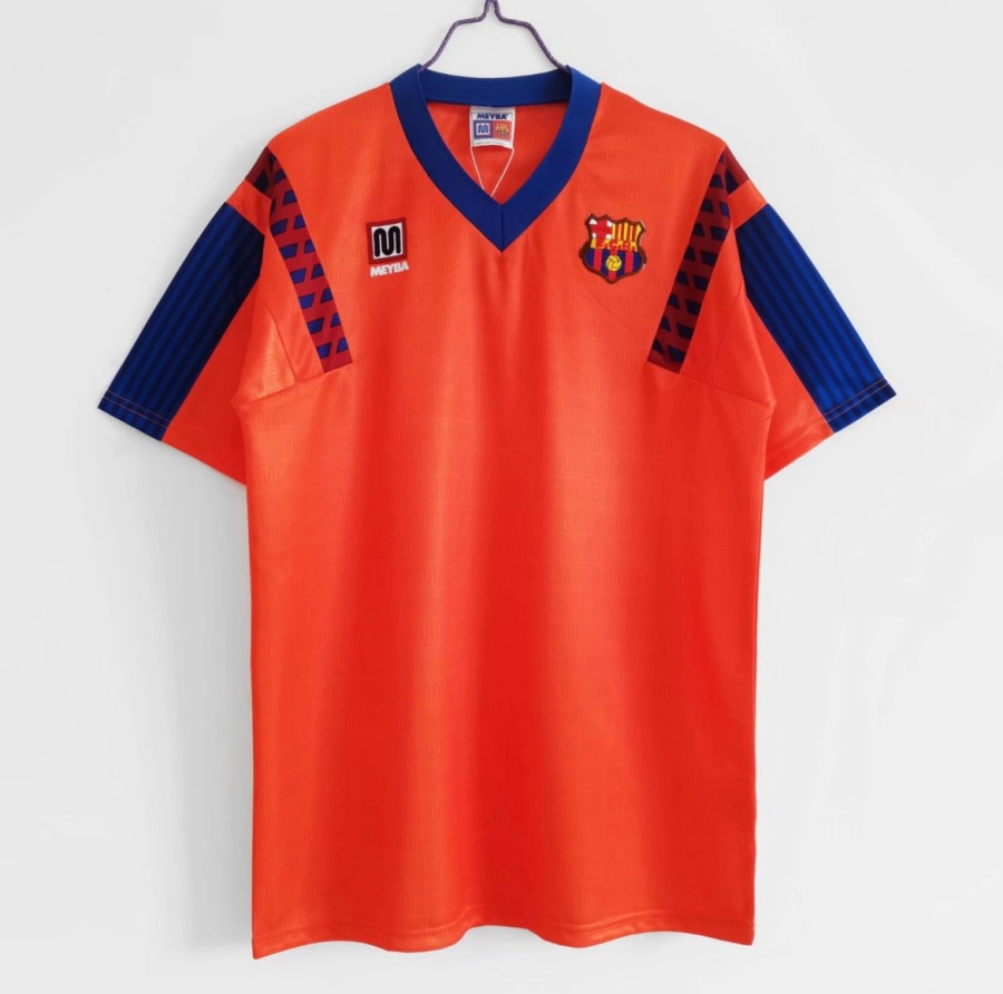 FullSizeRender_7a0c8df0-c32a-4d3f-b0ad-97a9032515e3.jpg Maillot FC Barcelone Extérieur 1991/92