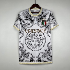 IMG-1169_2b8502e1-5e6e-4dc0-86fd-3470287f446c.jpg Maillot Italie Concept Blanc Doré 2023 2024