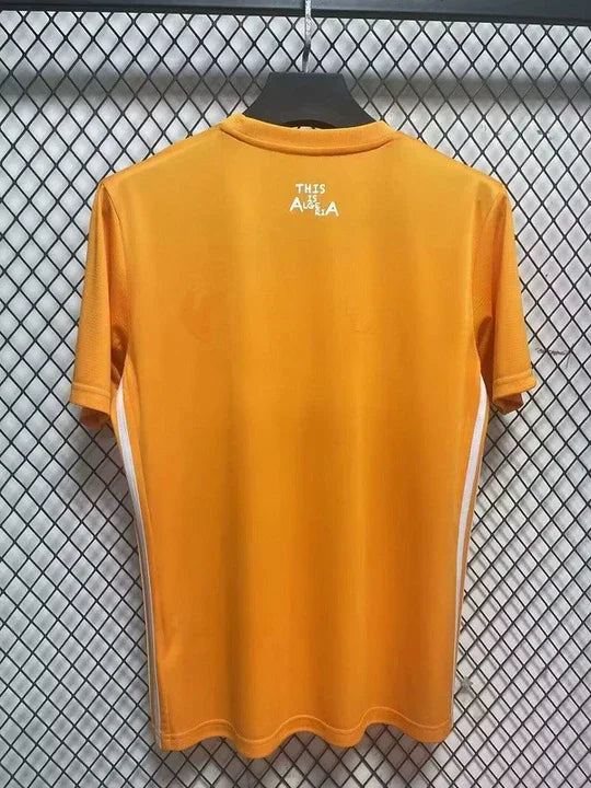 IMG-6708_540x_642d025d-b4de-40aa-bcdb-1e4ff1c1777e.jpg Maillot Algérie 2024/2025 Concept Orange