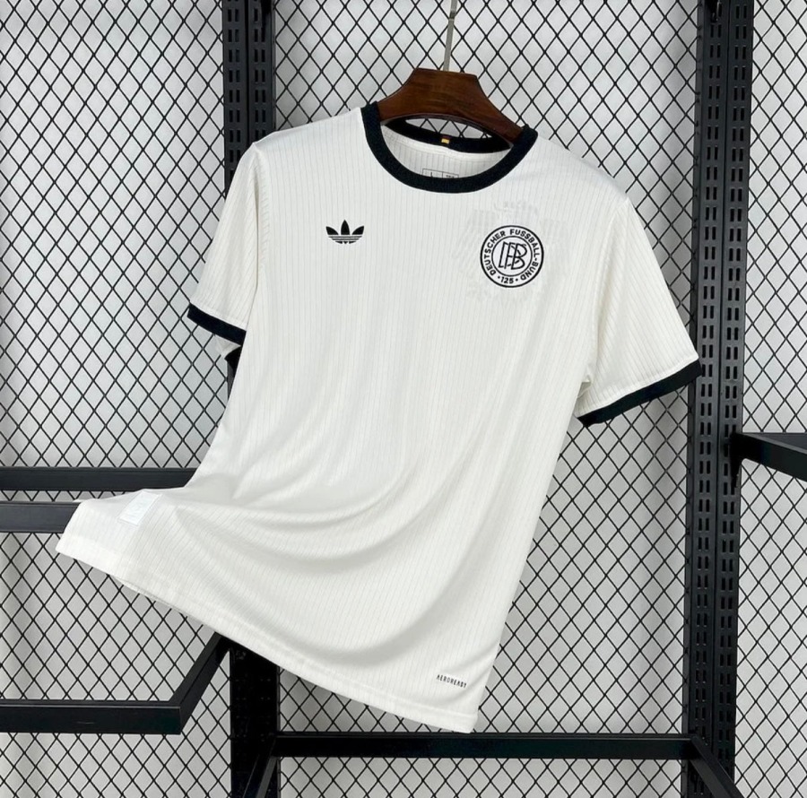 IMG_4913.jpg Maillot Allemagne 2025 Spécial