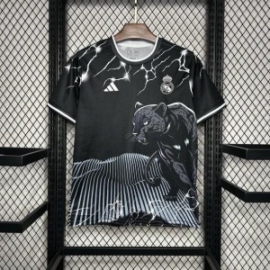 Image_184_610x_crop_center_76e55693-158e-4c6c-a3b8-574ee3898f31.jpg Maillot Real Madrid Noir & Gris Panther 2024/25