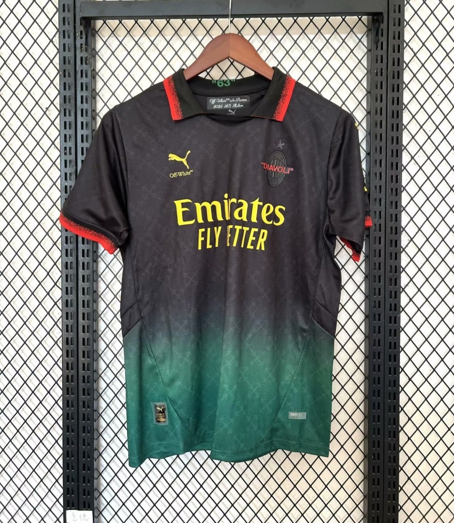 WhatsAppImage2025-01-11at09.10.17_4_fb939a63-9b35-4b6d-a3c6-761069b07749.jpg Maillot AC Milan 25/26 Édition Spéciale