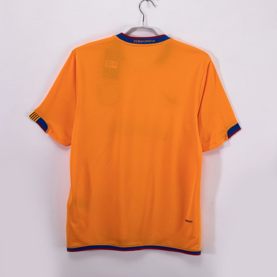 a7c95b0660a50027da1e9d1059f9da60.jpg Maillot FC Barcelone Extérieur 2006-2007 Rétro