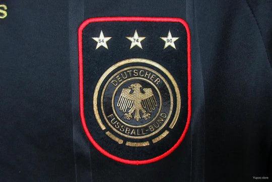 a8bc5390c32310776bb01145_540x_386d2ddf-a6f4-4ad1-a2bc-f274d65fb3cb.jpg Maillot Allemagne Retro 2010