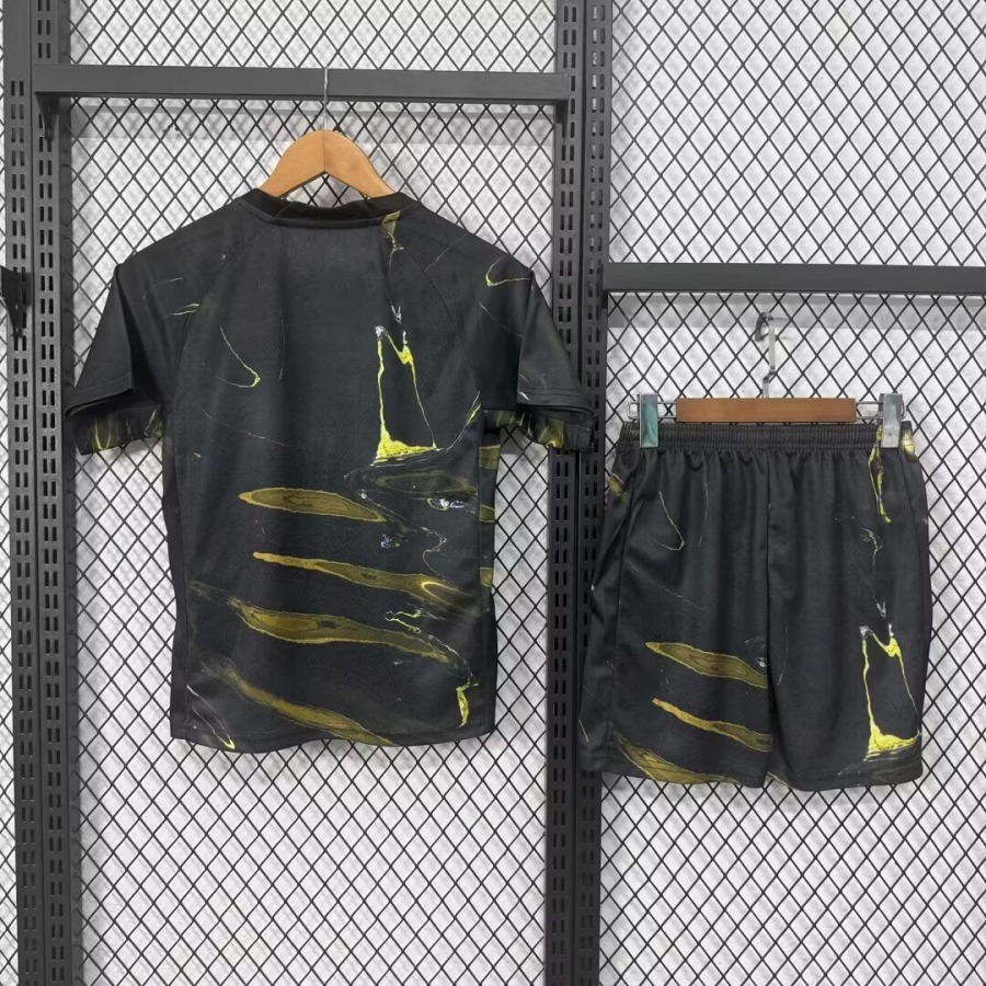 b746f581e4992e1453aa0991890b1e5b.jpg Maillot PSG 2025/26 Night Edition Stadium