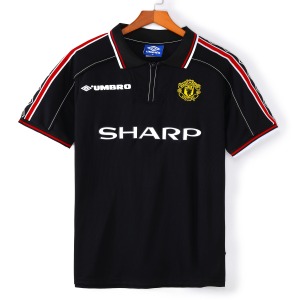 c71475e4765551b0451b57e018664d48.jpg Maillot Manchester United Extérieur 1998-1999 Rétro