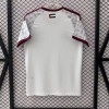 c8b18bdc183ce3d3643871eef90a1bbc.jpg Maillot UAE Domicile 2025/26