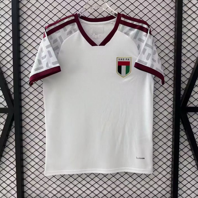 cda677cc260f3d419d2c046804d00251.jpg Maillot UAE Domicile 2025/26