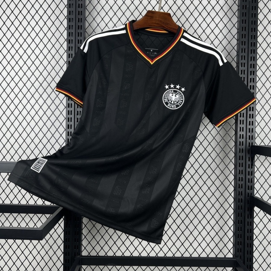 e6c1750b4efe3d1c555ff1f5f1501639.jpg Maillot Allemagne Training 2026 Gris