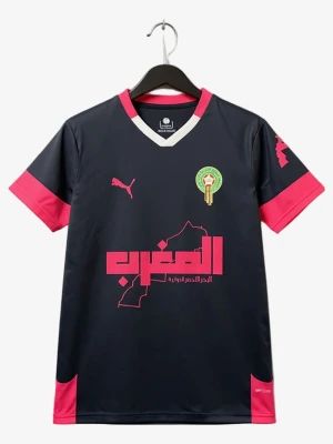maillot-concept-maroc-edition-noirrose-2025-2026 studio v12 Maillot Concept Maroc Édition Noirrose 2025-2026