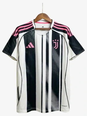maillot-juventus-domicile-2025-2026 studio v10 Maillot Juventus Domicile 2025-2026