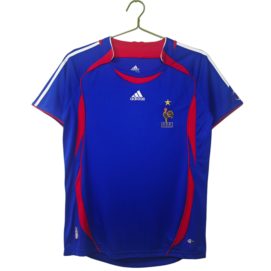 maillot-retro-france-domicile-2006-2007-scaled-1.png Maillot Retro France Domicile 2006/2007